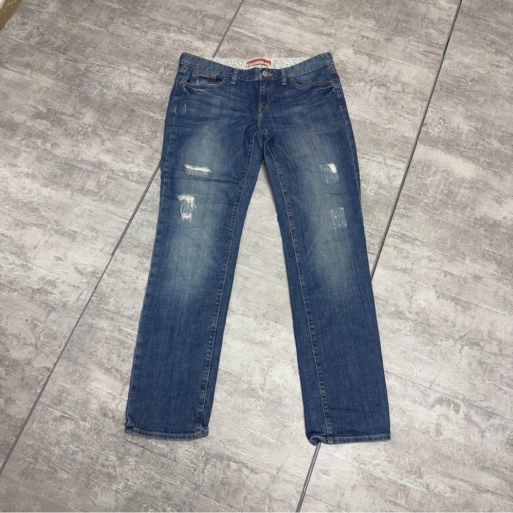 GAP Boyfriend Jeans Size 10 Distressed Medium Wash Denim Relaxed Fit Women - Picture 2 of 9